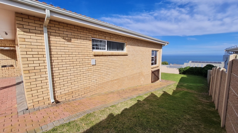 3 Bedroom Property for Sale in Dana Bay Western Cape